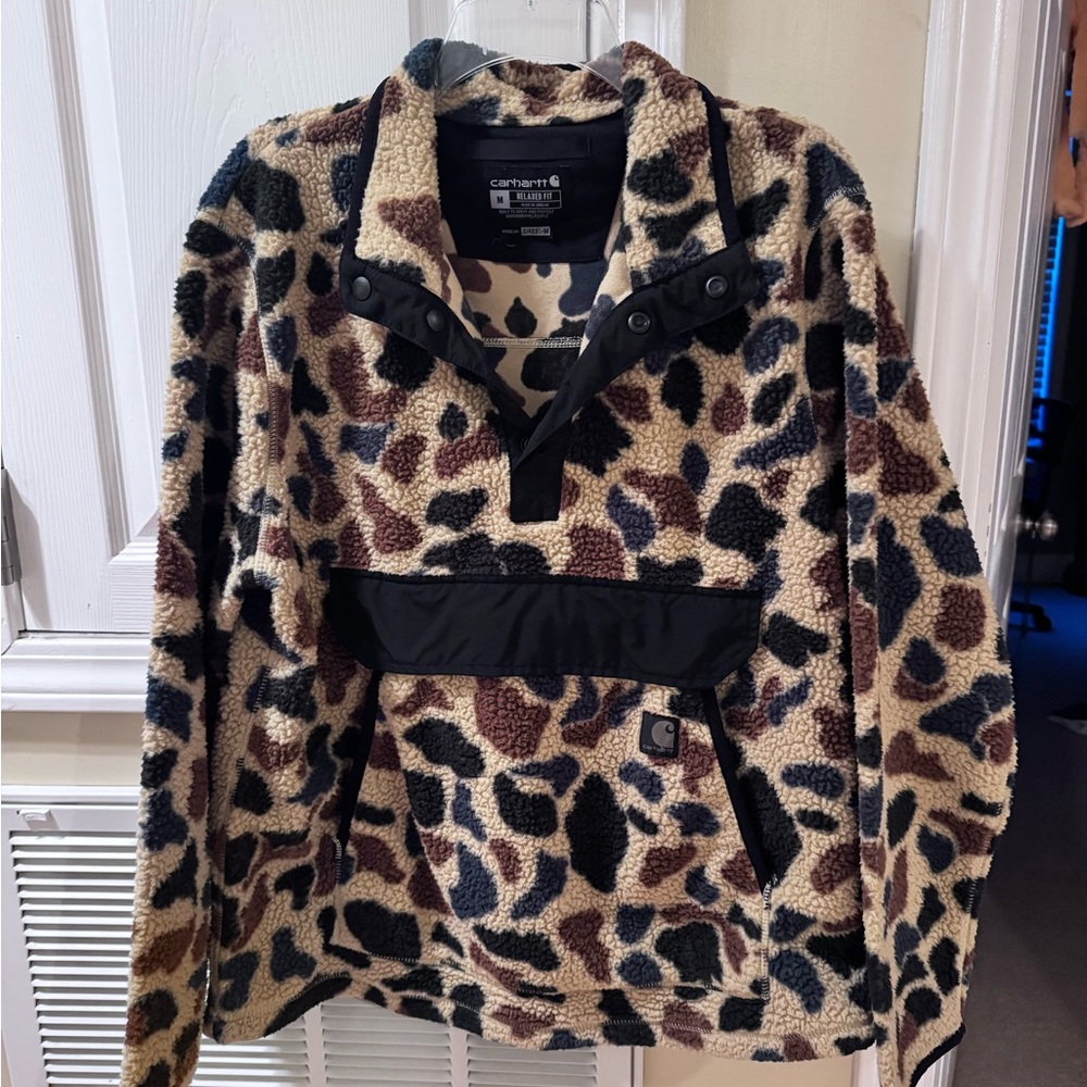 Carhartt Tan and Black Patterned Fleece Pullover